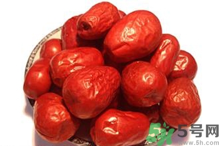 夏天濕氣重吃什么好？夏天濕氣重不能吃什么？