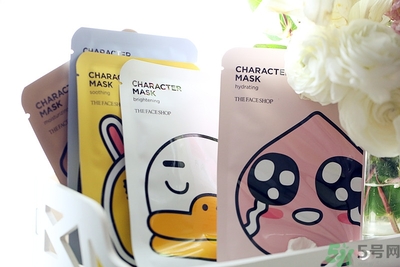 菲詩小鋪臉譜面膜怎么樣？菲詩小鋪Kakao Friends臉譜面膜好用嗎？