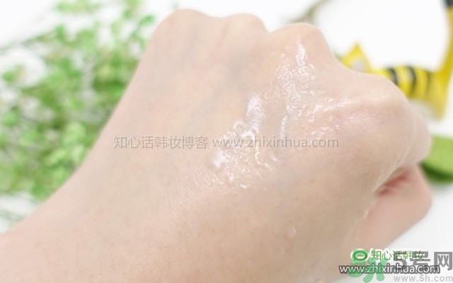 韓律艾草補水鎮(zhèn)靜噴霧怎么樣？好用嗎？