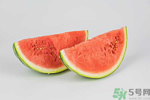 西瓜沒熟透可以吃嗎？西瓜不好吃怎么做好吃？
