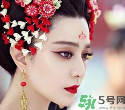 丹鳳眼是什么樣的？丹鳳眼怎么化妝好看？