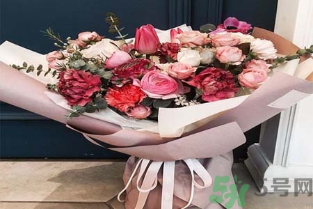 七夕情人節(jié)送什么給女朋友好呢？