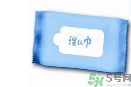 寶寶可以用濕巾紙擦屁股嗎？寶寶用濕巾紙擦屁股有什么危害？