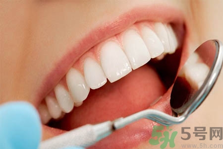 冷光美白牙齒的價(jià)格是多少？做冷光美白牙齒需要多少錢？