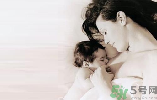 寶寶吃慣了奶瓶不吃母乳怎么辦？喂奶的正確方法