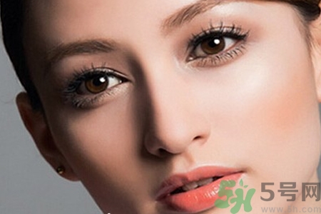 臥蠶怎么畫？臥蠶眼妝畫法步驟？