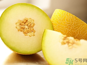 哈密瓜籽能吃嗎？哈密瓜酸了還能吃嗎？