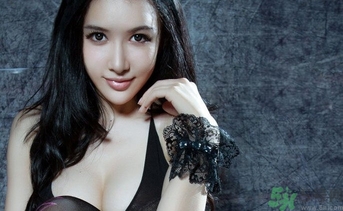 美瞳帶著磨眼睛咋辦？戴美瞳眼睛紅怎么辦？