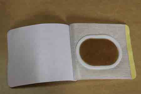 膏藥的使用方法？如何正確貼傳統(tǒng)黑膏藥？