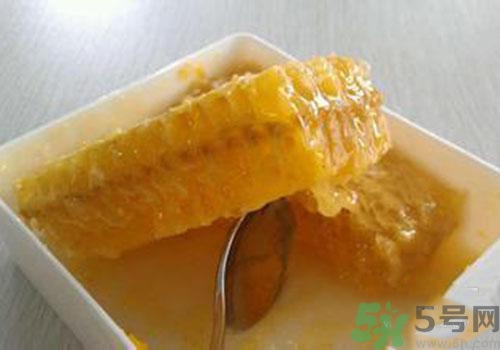 糖尿病可以吃蜂膠嗎？吃蜂膠降血糖嗎？