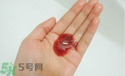 潤(rùn)膏和呂哪個(gè)好？ 潤(rùn)膏洗發(fā)水和呂哪個(gè)好用？