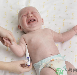 幼兒急疹怎么護(hù)理？ 幼兒急疹的幾大癥狀？