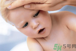 幼兒急疹怎么護(hù)理？ 幼兒急疹的幾大癥狀？