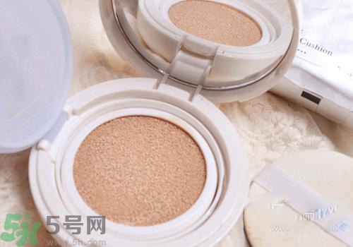 cc霜和防曬霜哪個(gè)先用？cc霜和防曬霜的使用順序
