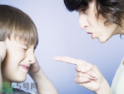 孩子性格內(nèi)向懦弱怎么辦？孩子性格內(nèi)向懦弱的原因？