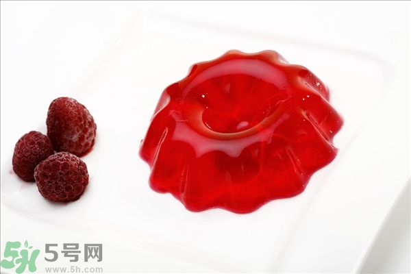 寶寶咳嗽能吃果凍嗎？寶寶多大可以吃果凍？