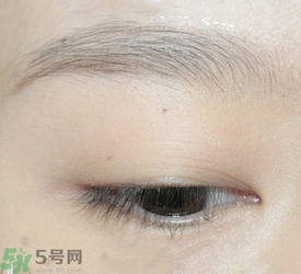 戴眼鏡怎么化妝？眼鏡妝怎么畫