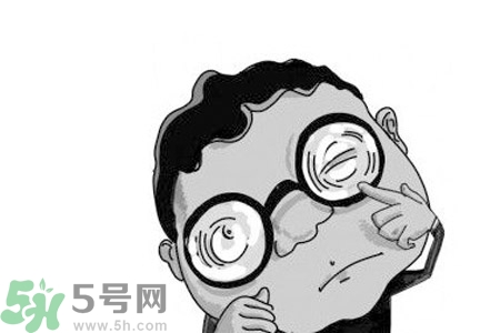 近視眼是什么？近視眼的癥狀有哪些？
