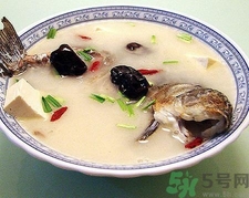 孕婦喝鯽魚湯有什么好處？孕婦喝鯽魚湯的功效與作用