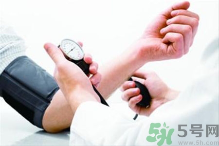 腦出血的護(hù)理措施有哪些？腦出血的飲食護(hù)理是什么？