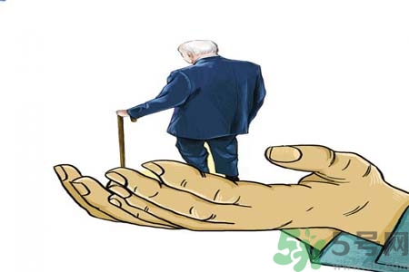 帕金森是什么？帕金森的癥狀有哪些？