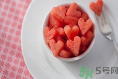秋季為什么不能吃瓜？秋季吃瓜有什么危害？