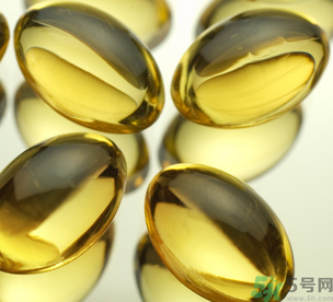 魚肝油可以補(bǔ)鈣嗎？魚肝油可以和鈣片一起吃嗎？