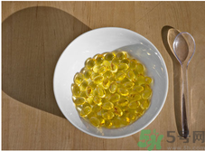 寶寶吃魚肝油會(huì)拉肚子嗎？寶寶吃魚肝油拉肚子怎么辦？