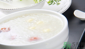 山藥怎么食用可以預(yù)防心腦血管疾?。可剿幨匙V推薦