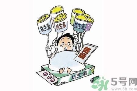 感冒發(fā)燒可以服用抗生素嗎？常見的抗生素有哪些？