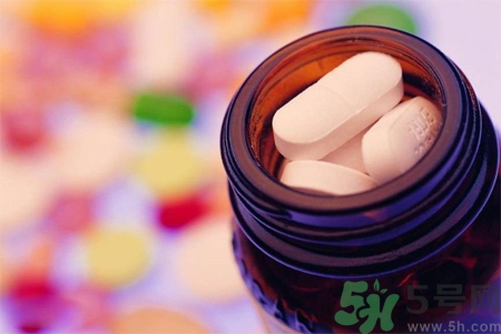 感冒發(fā)燒可以服用抗生素嗎？常見的抗生素有哪些？