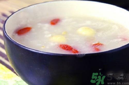 秋天喝什么粥比較好？秋天喝粥的好處