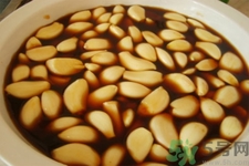 醋泡大蒜的好處有哪些？醋泡大蒜的壞處有什么？
