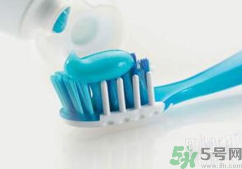 牙齒矯正后怎么刷牙？牙齒矯正后注意事項