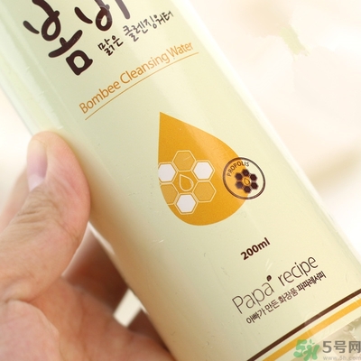 春雨卸妝水好用嗎？春雨卸妝水怎么使用？