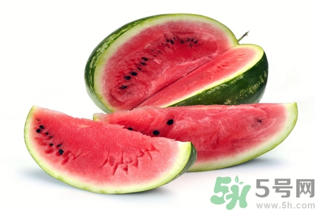 口腔潰瘍可以吃西瓜嗎？口腔潰瘍能不能吃西瓜？