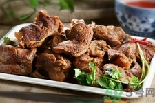 過敏性鼻炎可以吃牛肉嗎？過敏性鼻炎能不能吃牛肉？