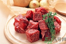 過敏性鼻炎可以吃牛肉嗎？過敏性鼻炎能不能吃牛肉？