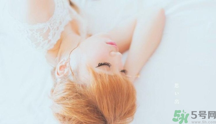 19歲男生身高體重標(biāo)準(zhǔn)是多少？19歲女生的標(biāo)準(zhǔn)身高體重是多少？