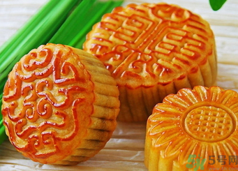 吃月餅會發(fā)胖嗎？怎樣吃月餅不會胖？