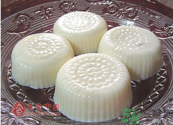 冰皮月餅怎么做好吃？冰皮月餅及餡兒的做法推薦
