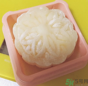 冰皮月餅怎么吃？冰皮月餅怎么吃對(duì)身體好
