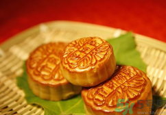 坐月子可以吃月餅嗎？產(chǎn)婦吃月餅的注意事項(xiàng)