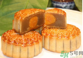 寶寶可以吃月餅嗎？寶寶吃月餅注意事項