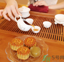 吃月餅會便秘嗎？吃月餅便秘怎么辦？