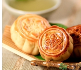 月餅為什么會(huì)變形？月餅變形了怎么辦？