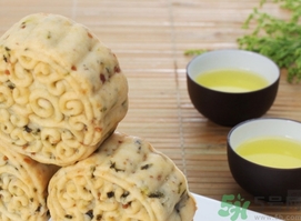 月餅一次吃多少比較好？月餅吃多了會(huì)怎樣？