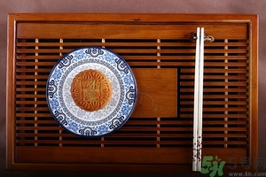 孕婦能吃月餅嗎？哺乳期可以吃月餅嗎？