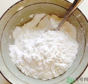 冰皮月餅粉什么牌子好？冰皮月餅粉要蒸嗎？