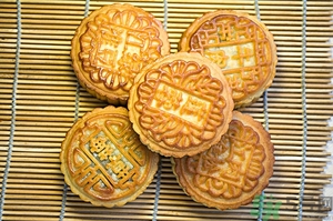 月餅熱量高嗎？吃月餅會胖嗎？